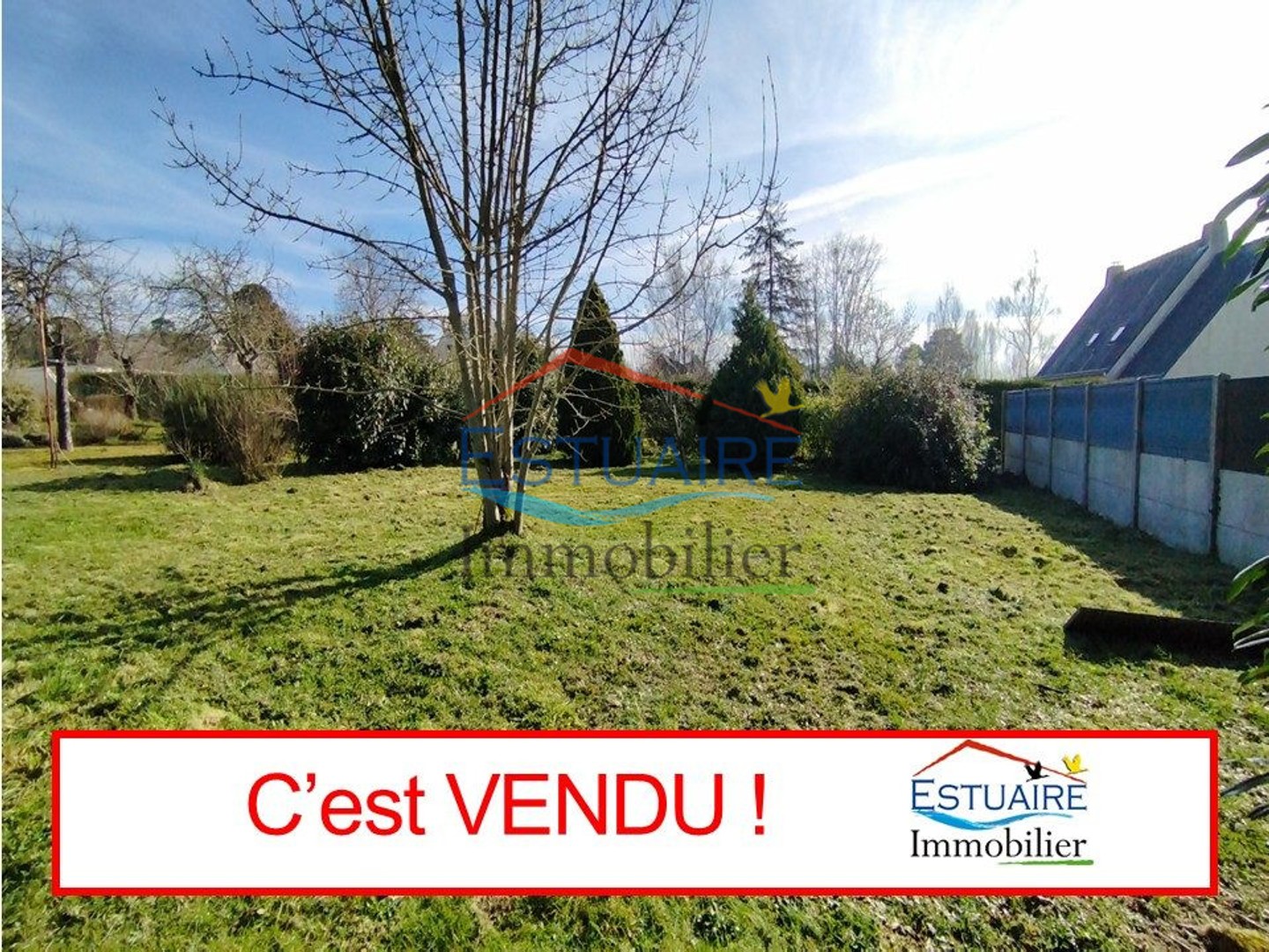 Terrain 770 m²