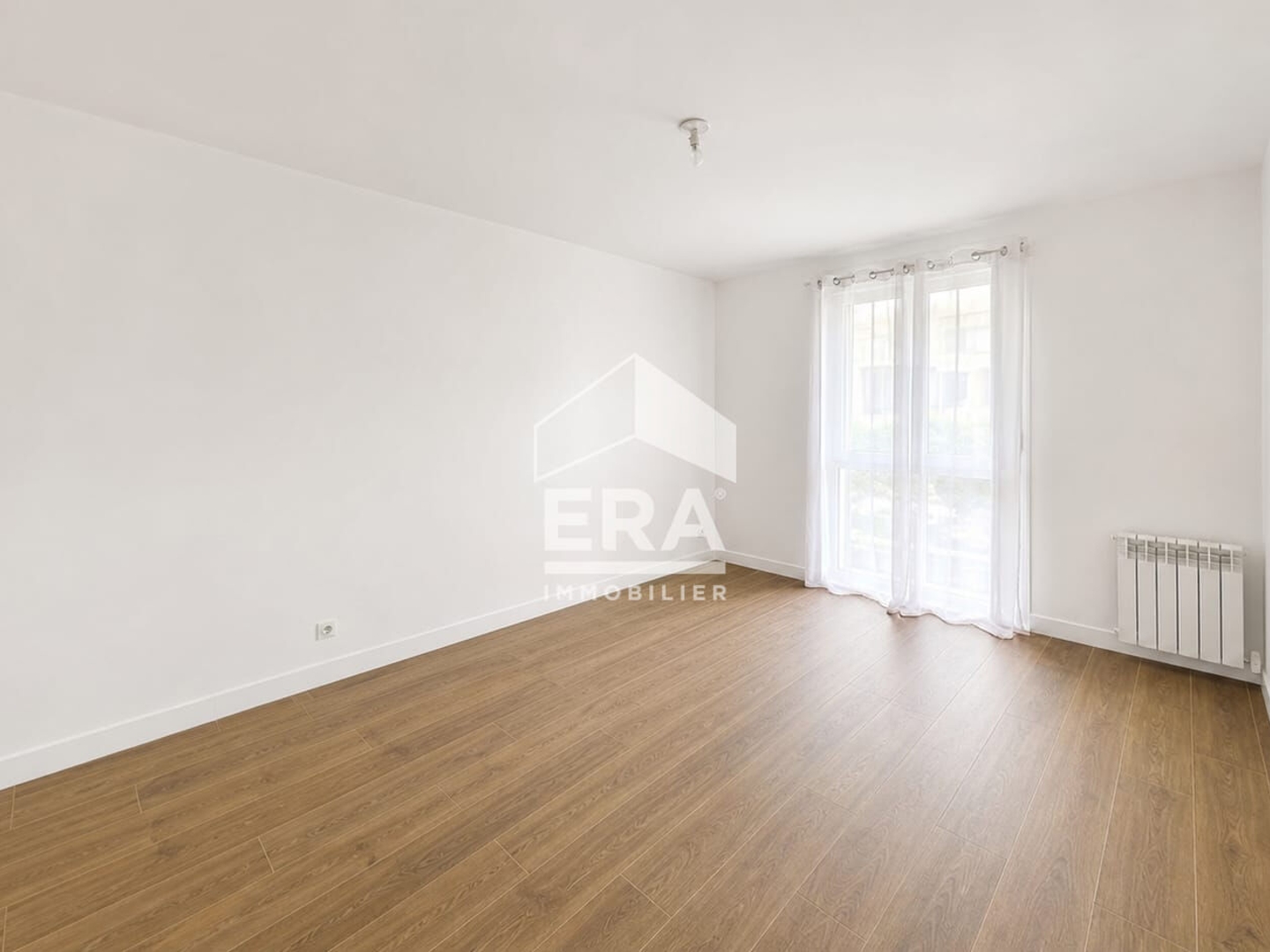 Appartement à vendre - 3 pièces - 66m2 - Saint-Denis (93200)