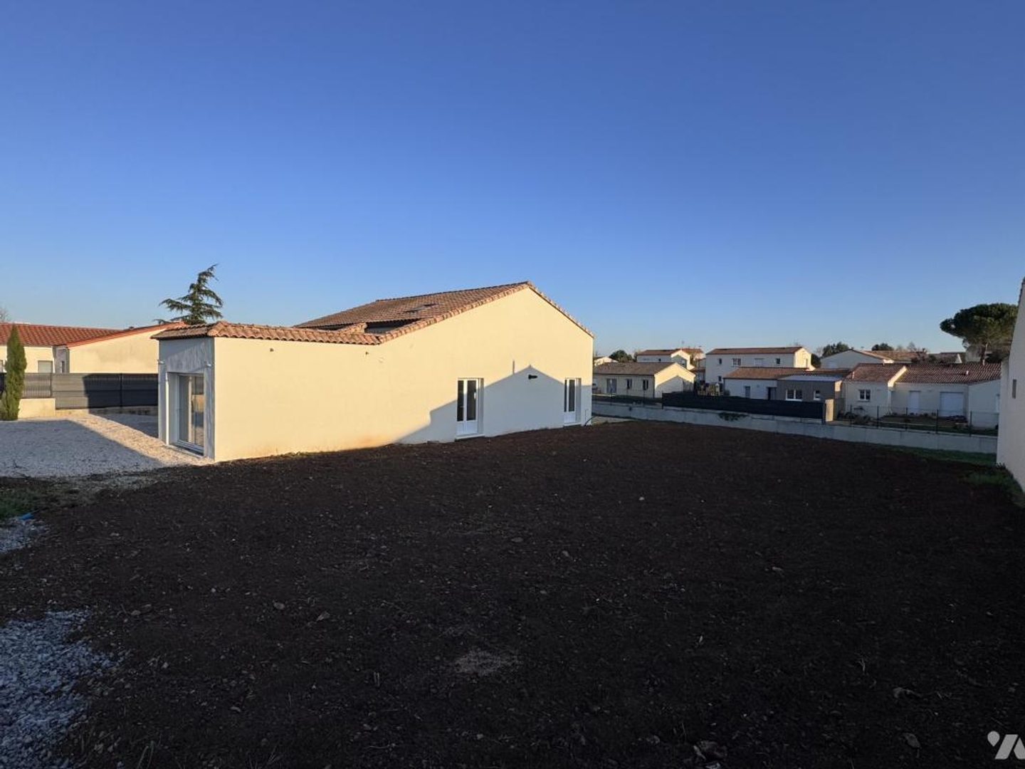 Maison à vendre - 6 pièces - 200m2 - Échiré (79410)