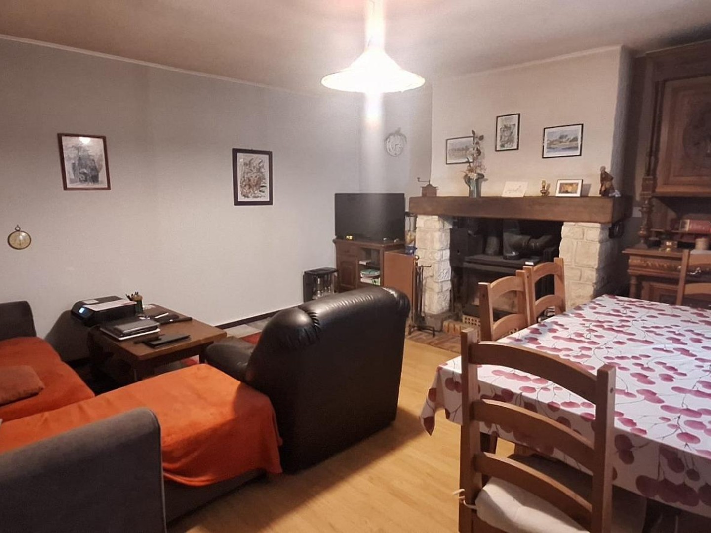 Maison à vendre - 4 pièces - 122m2 - Lavaveix-Les-Mines (23150)