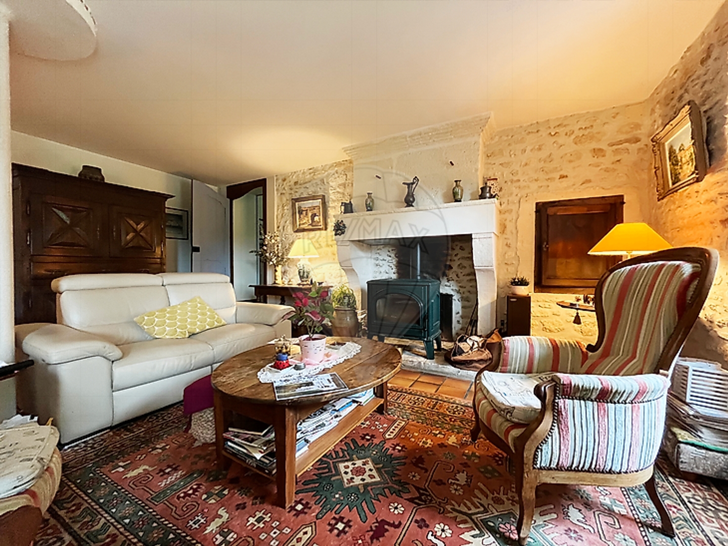 Maison à vendre - 7 pièces - 155m2 - Taillebourg (17350)