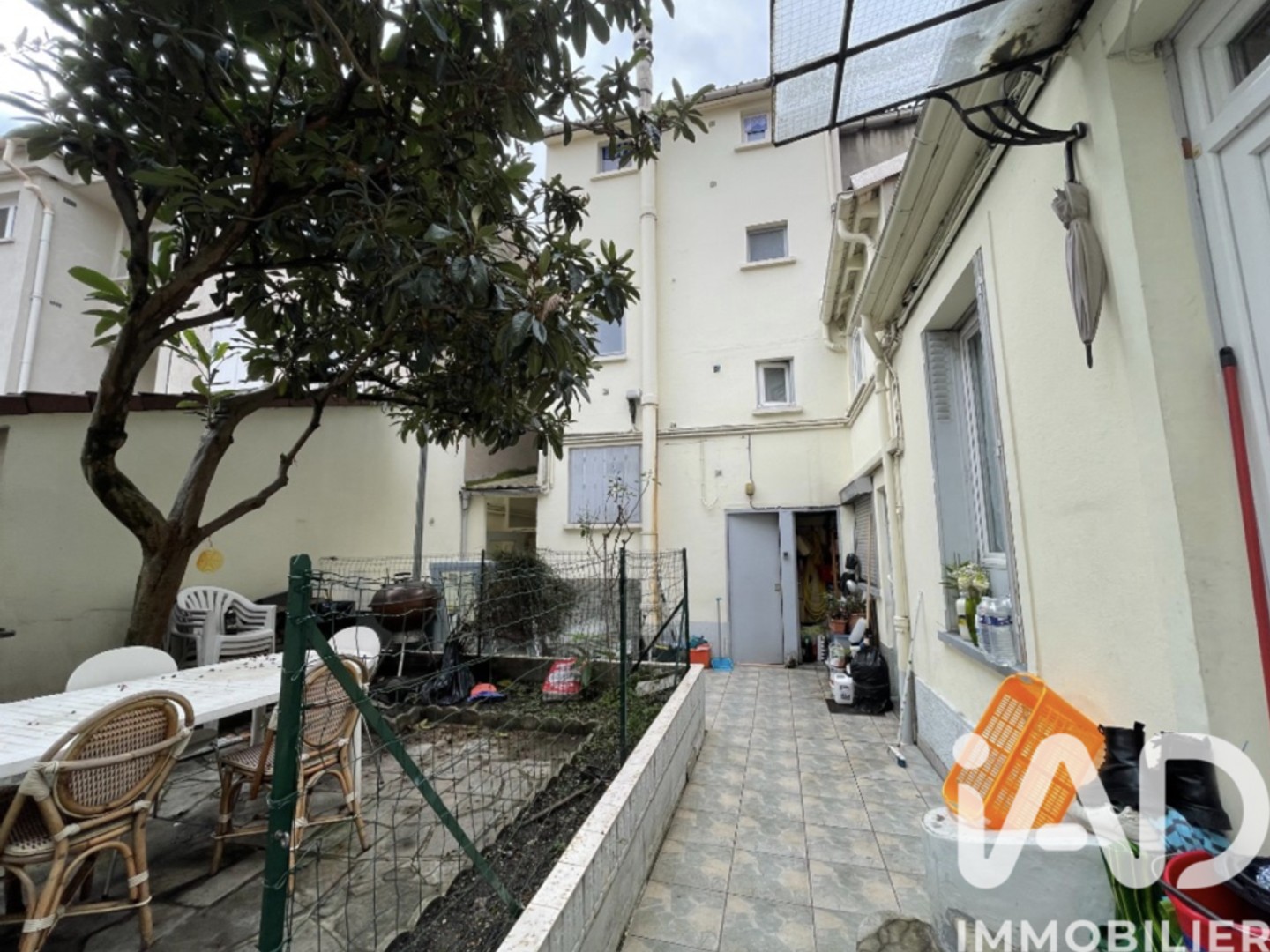 Immeuble 280 m²
