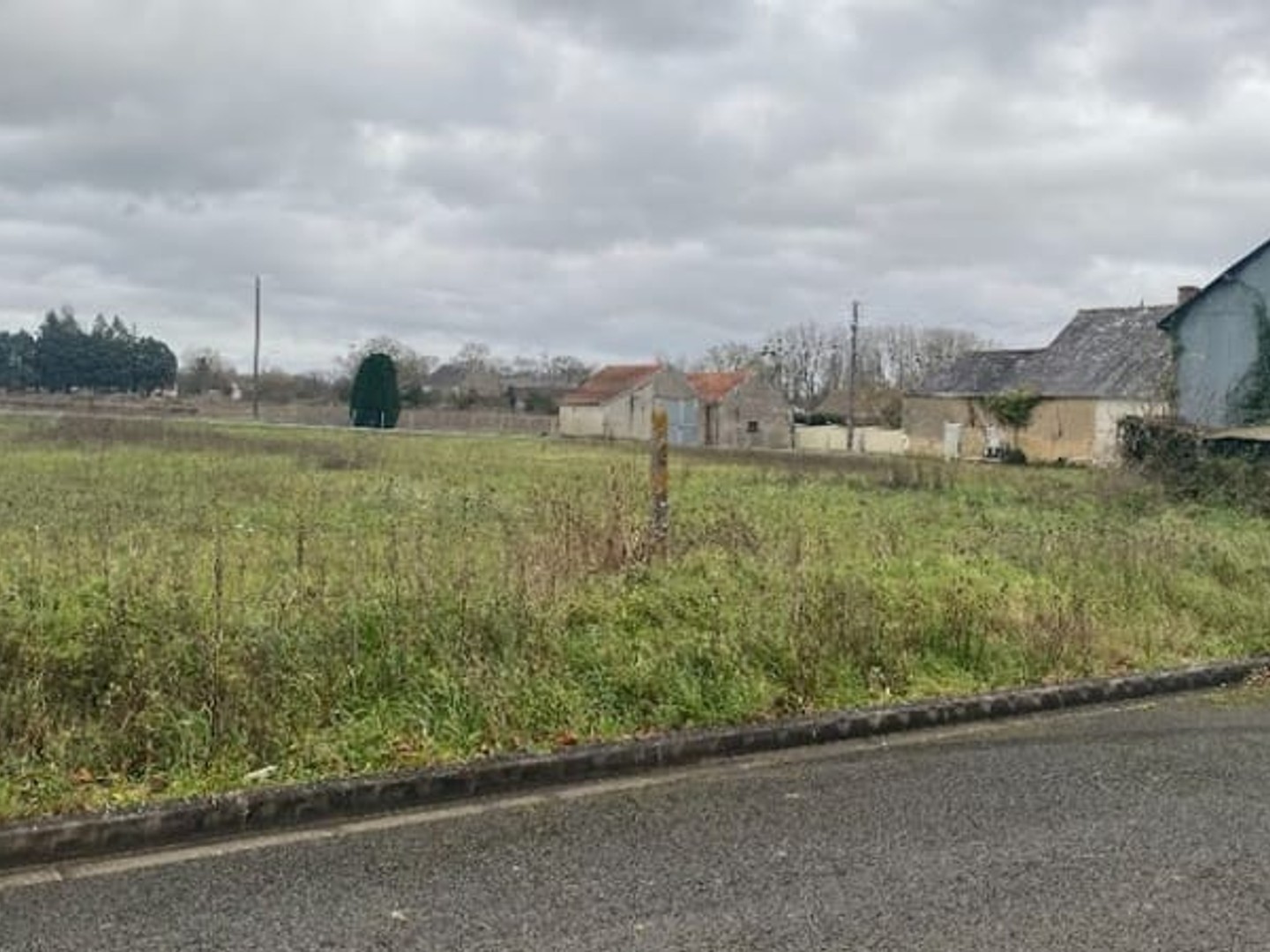 Terrain 500 m²