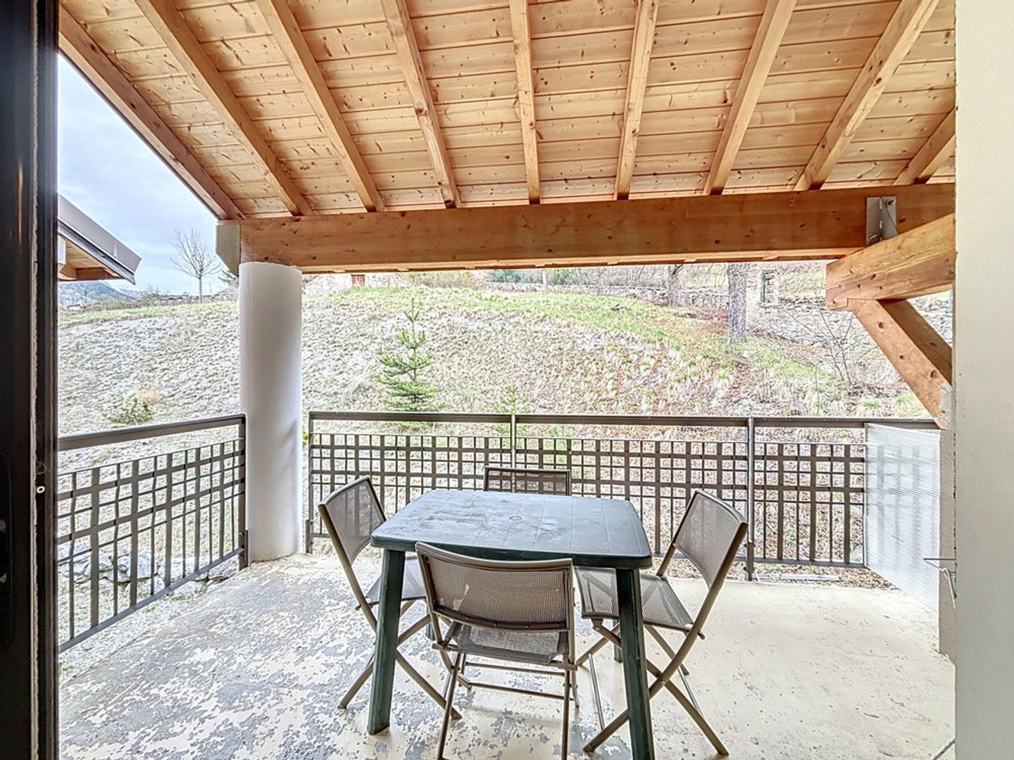 Duplex T3 meublé avec terrasse, parking et espace bien-être Résidence Les Magnans à Jausiers