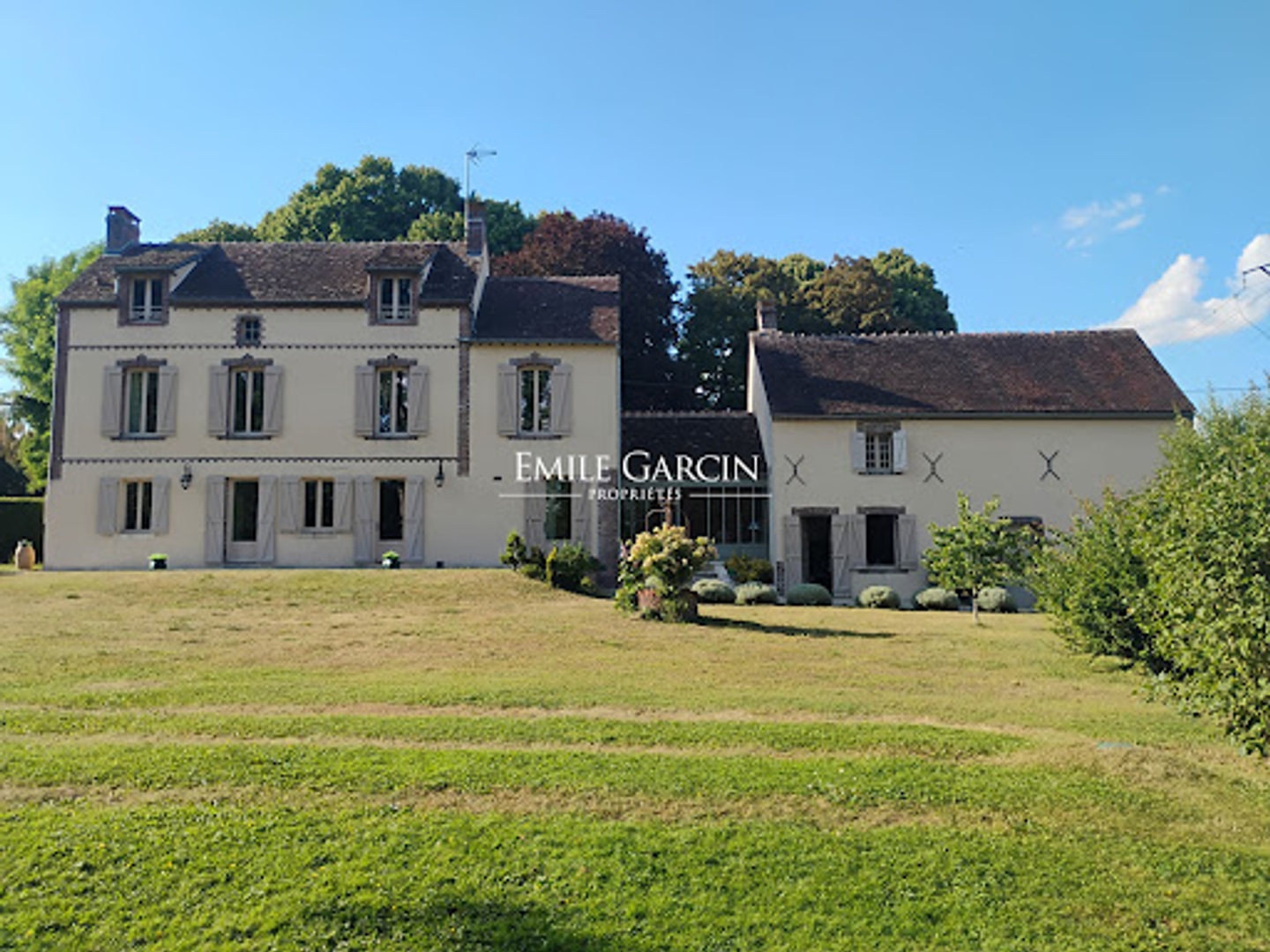 Propriété 10 pièces 190 m²
