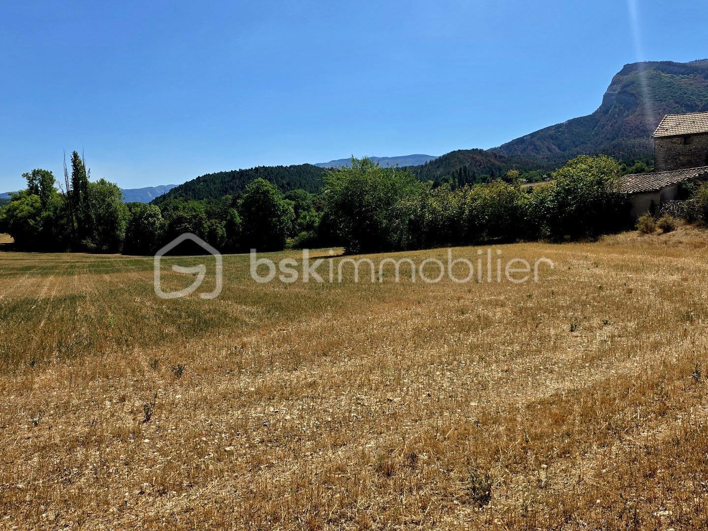 Maison à vendre - 5 pièces - 156m2 - Die (26150)