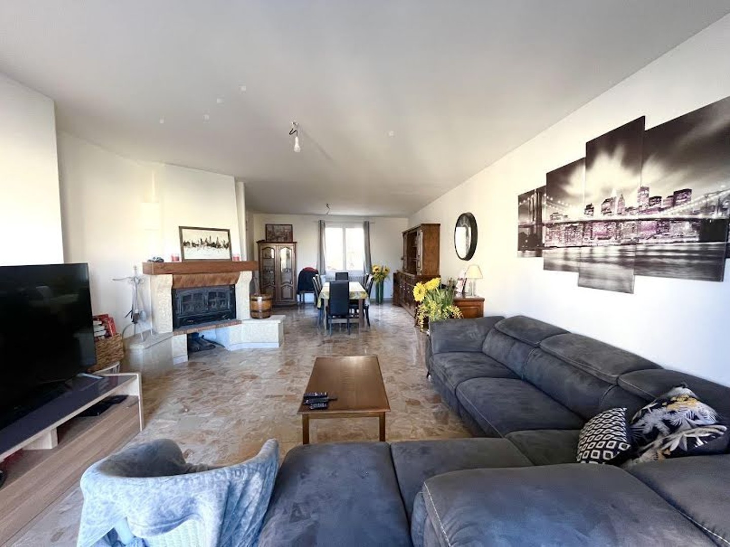 Appartement 10 pièces 270 m²