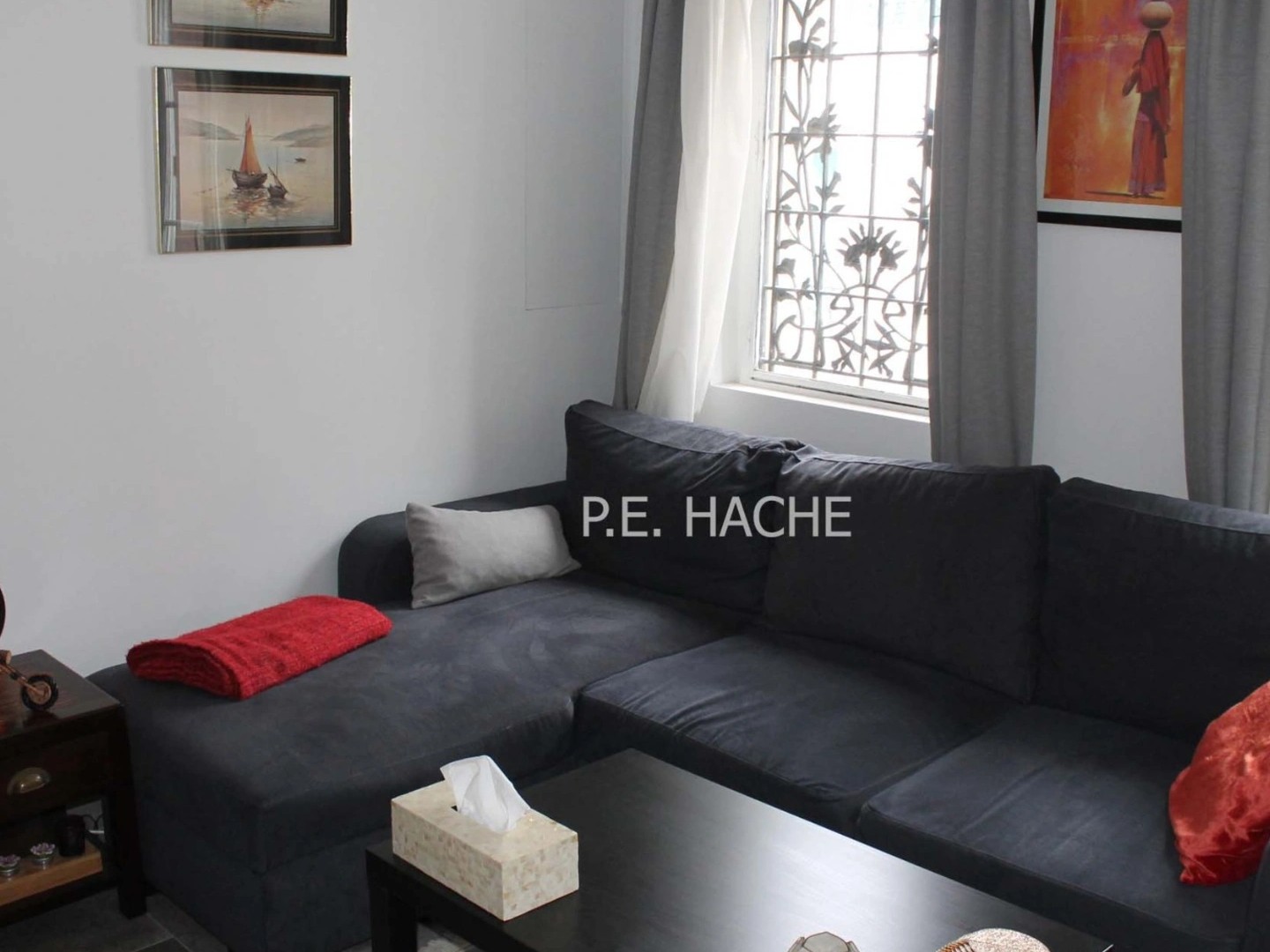 A PROXIMITE DU LYCEE INTERNATIONAL, SUR LA COMMUNE DE CHAMBOURCY