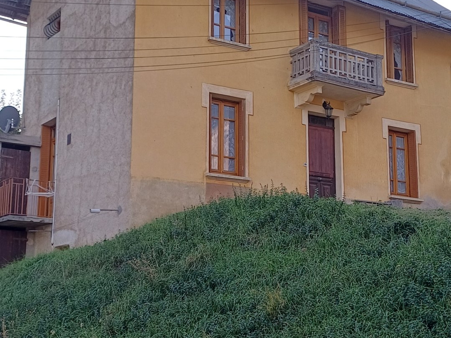 Maison à vendre - 4 pièces - 150m2 - Saint-Alban-Des-V... (73130)