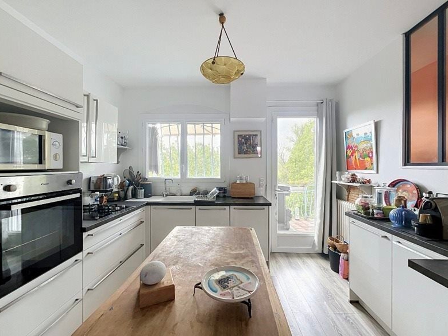 Maison à vendre - 5 pièces - 140m2 - Saint-Aigulin (17360)