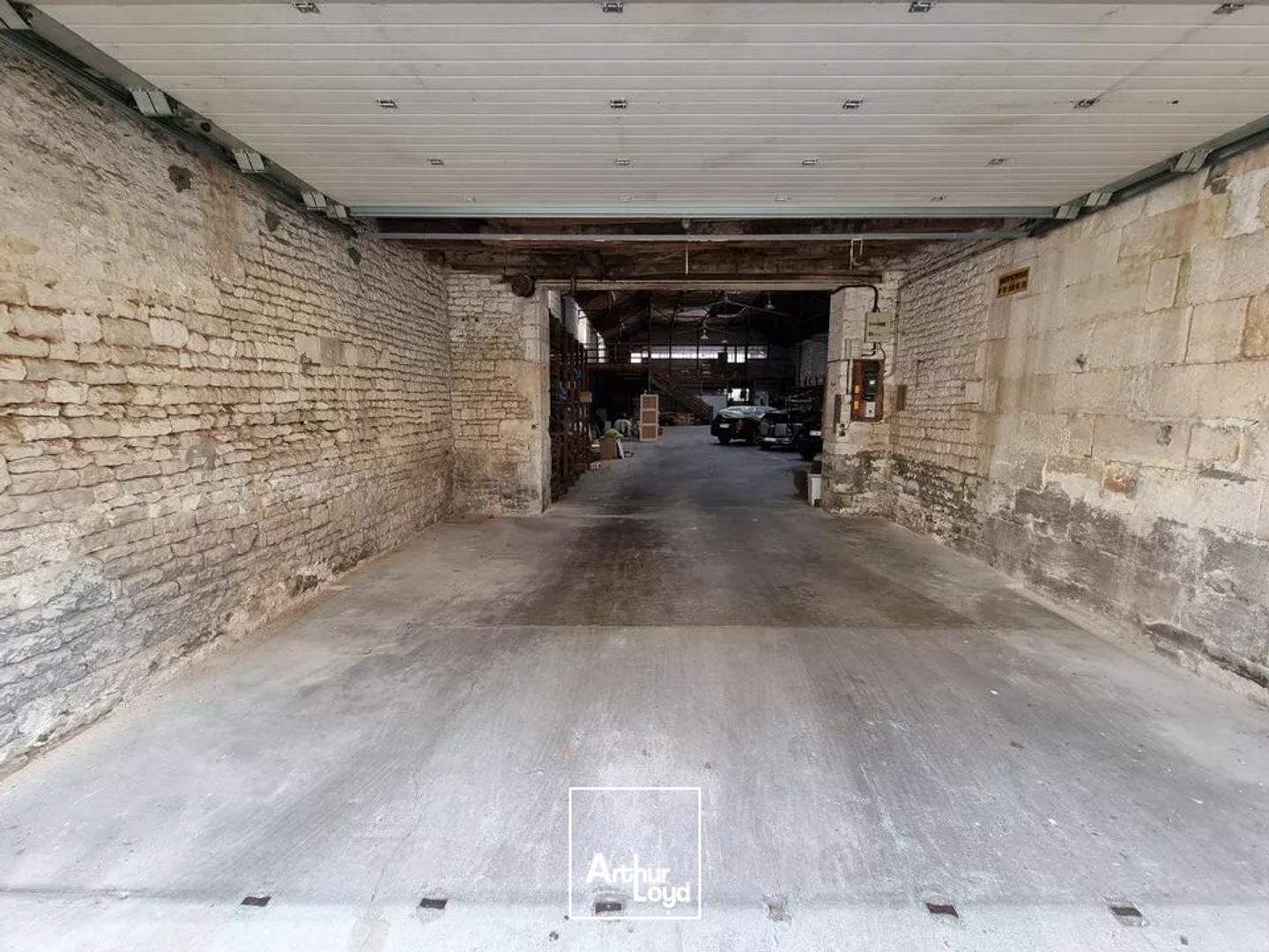 Locaux à vendre - 507m2 - Niort (79000)