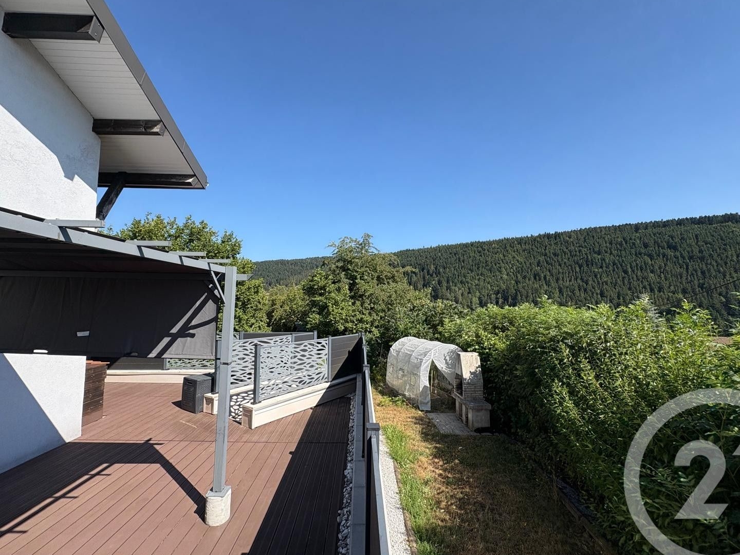 Maison à vendre - 5 pièces - 115m2 - Maisons-Du-Bois-L... (25650)