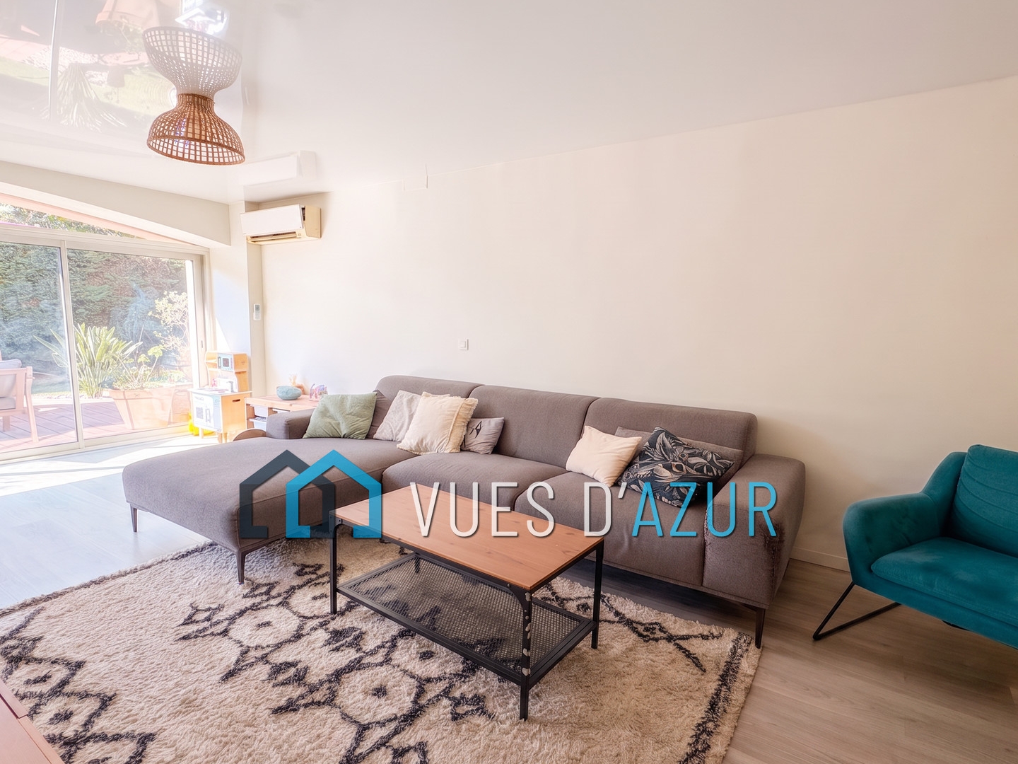 Appartement à vendre - 3 pièces - 79m2 - Antibes (06600)
