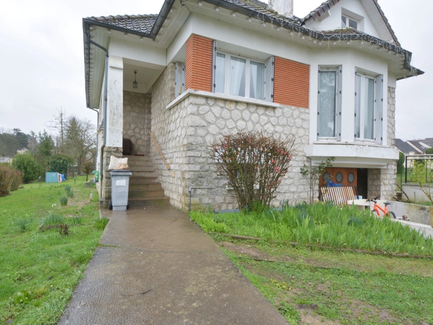 Maison 7 pièces 100 m²