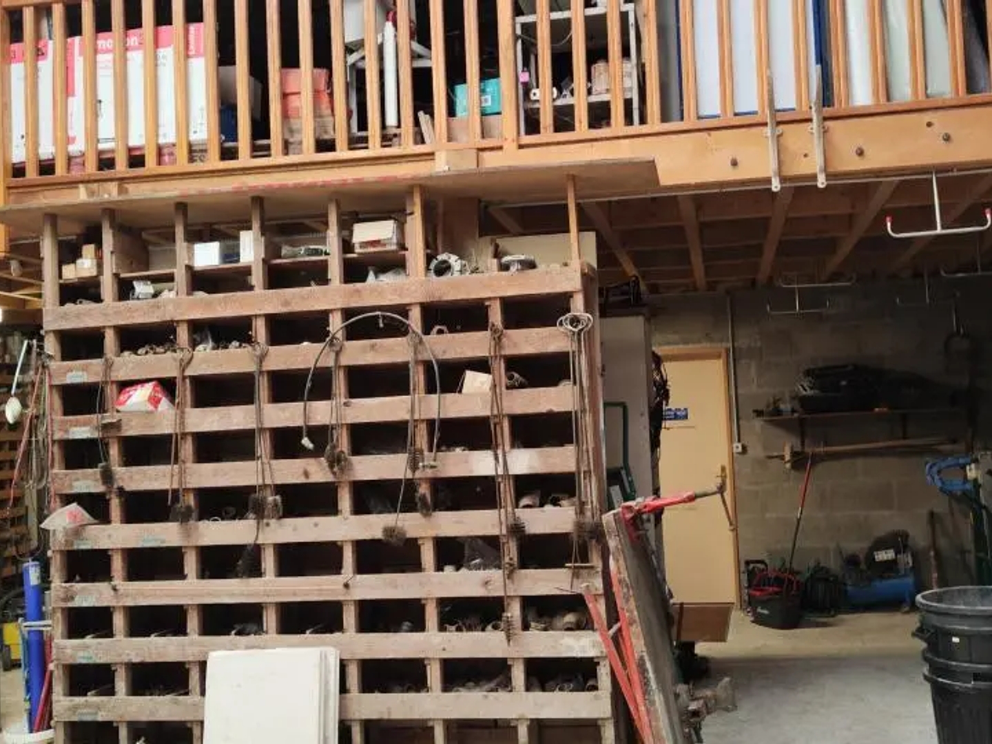 Parking / garage / box à vendre - 445m2 - Saint-Paterne-Racan (37370)