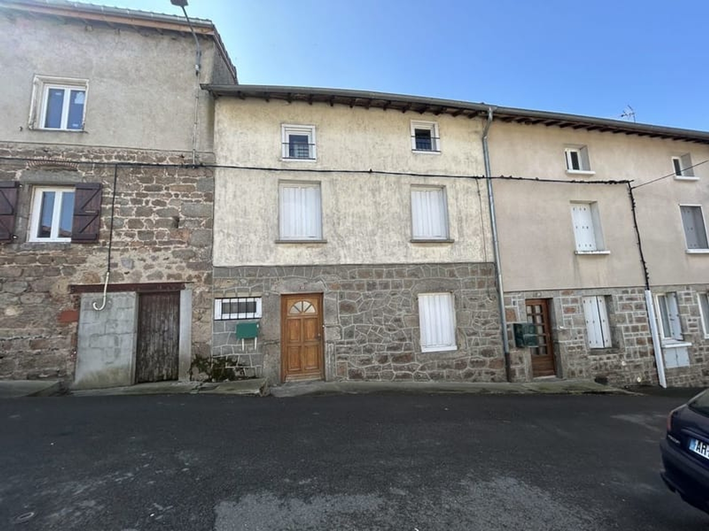 Maison à vendre - 3 pièces - 40m2 - Essertines-En-Donzy (42360)