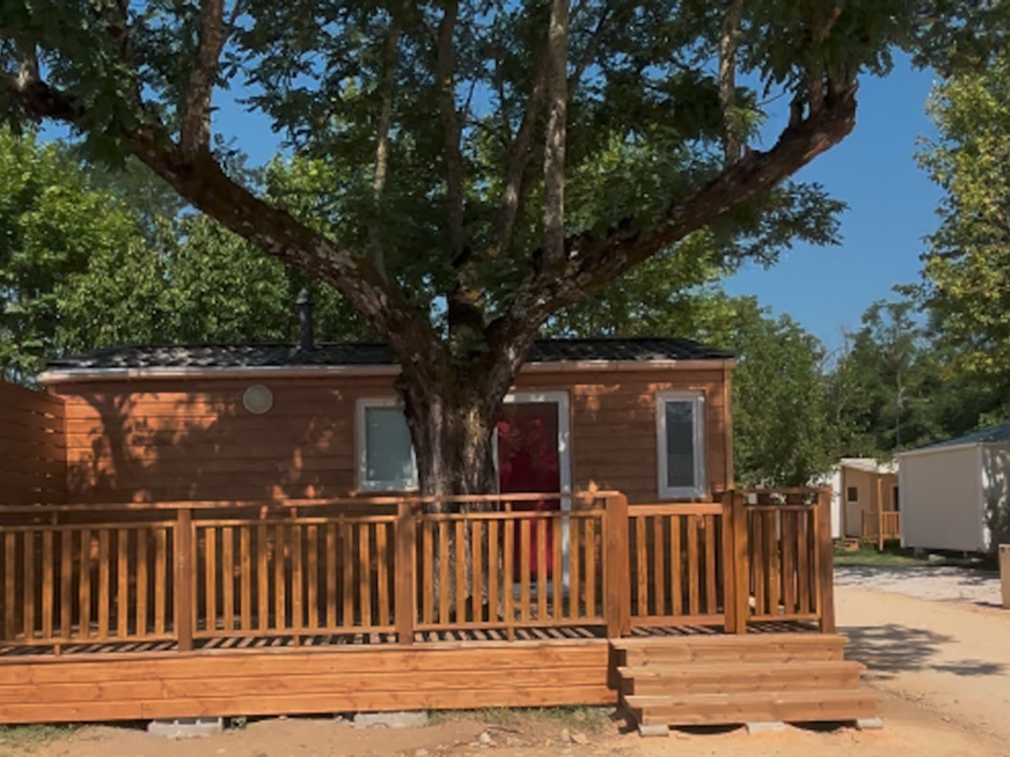 Magasin à vendre - 130m2 - Pradons (07120)
