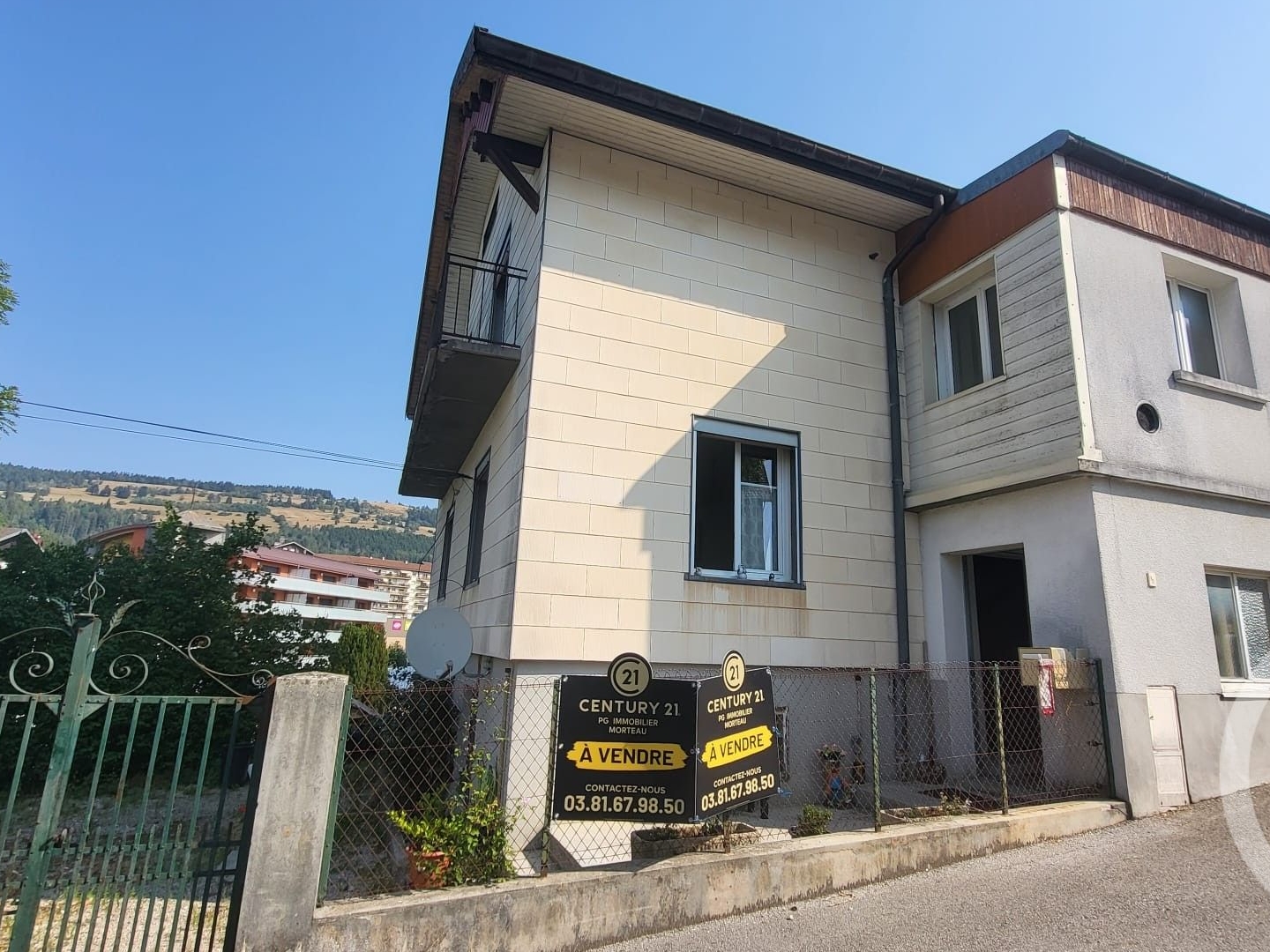 Immeuble à vendre - 460m2 - Morteau (25500)