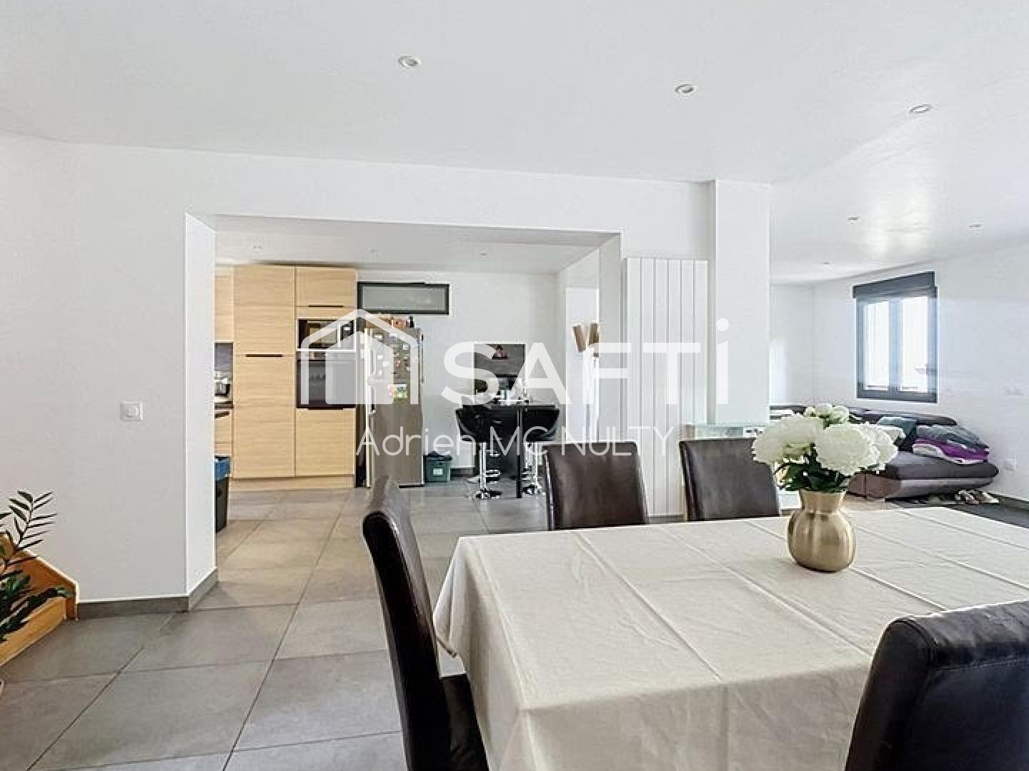 Maison à vendre - 6 pièces - 128m2 - Villeneuve-Saint-... (94190)