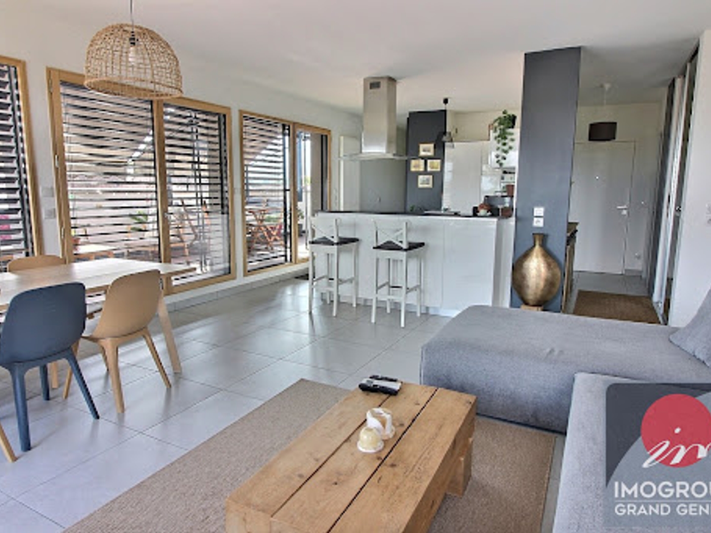 Appartement à vendre - 4 pièces - 116m2 - Ségny (01170)