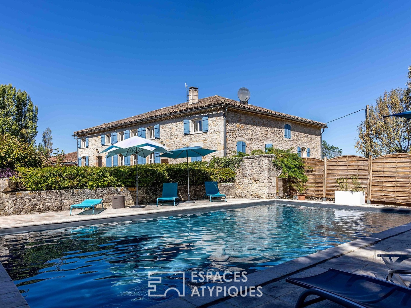 Ensemble immobilier d'exception / Propriété de charme avec appartements indépendants ? BRUNIQUEL