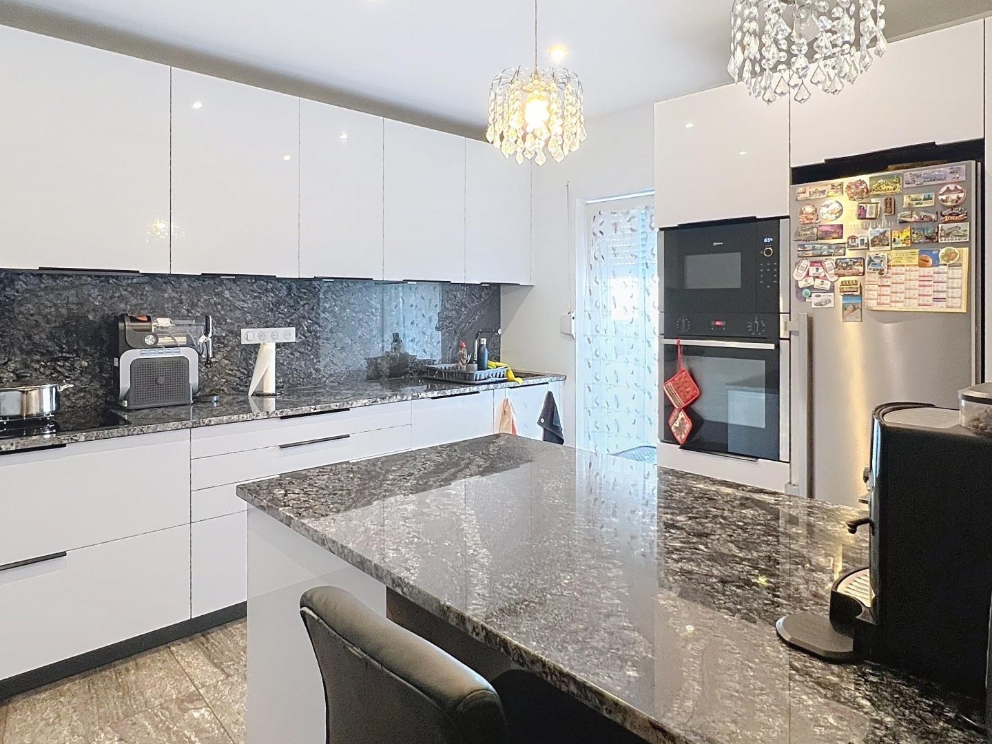 Maison à vendre - 7 pièces - 149m2 - Wittelsheim (68310)