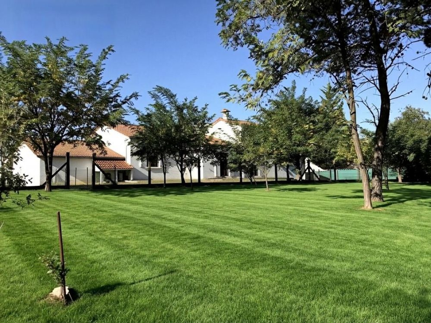 Maison à vendre - 6 pièces - 151m2 - Rousson (30340)