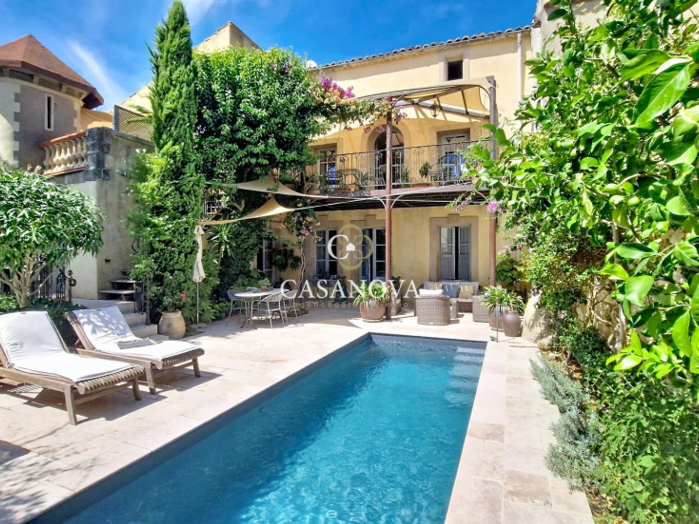 Maison de caractère 9 pièces 420 m²