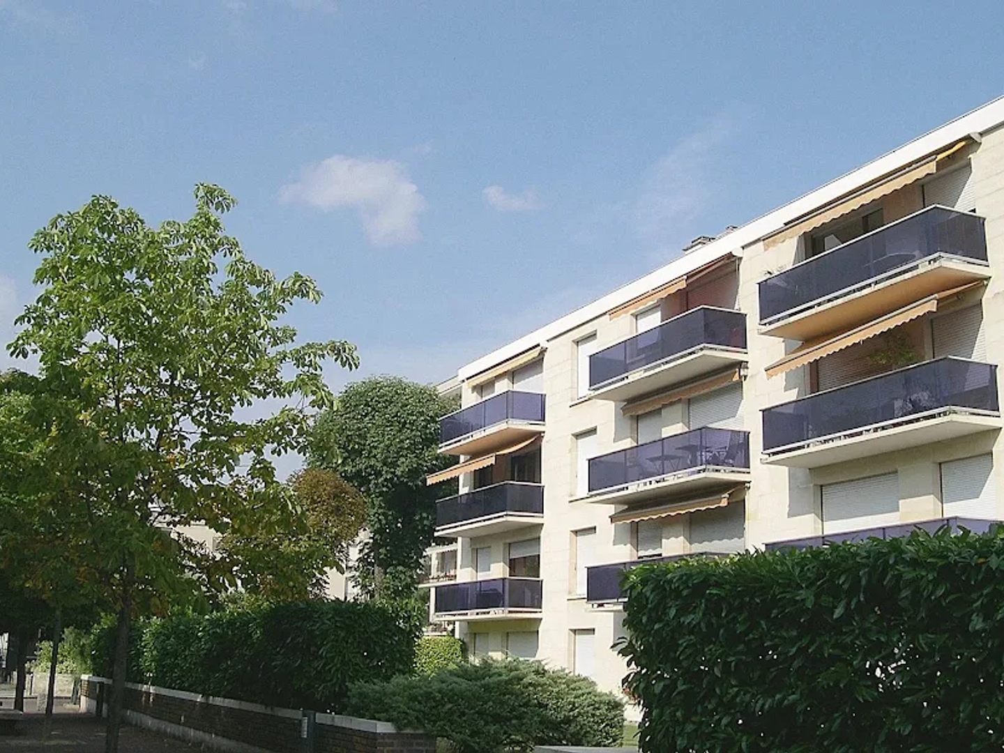 Appartement à vendre - 4 pièces - 88m2 - Chatou (78400)