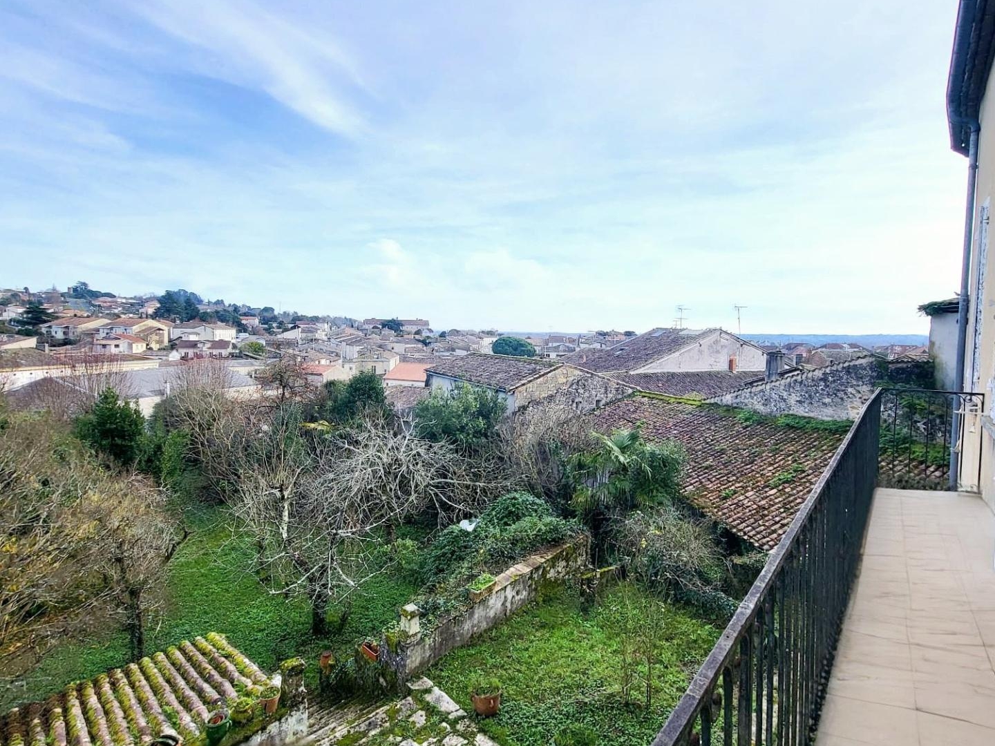 Maison à vendre - 12 pièces - 450m2 - La Réole (33190)