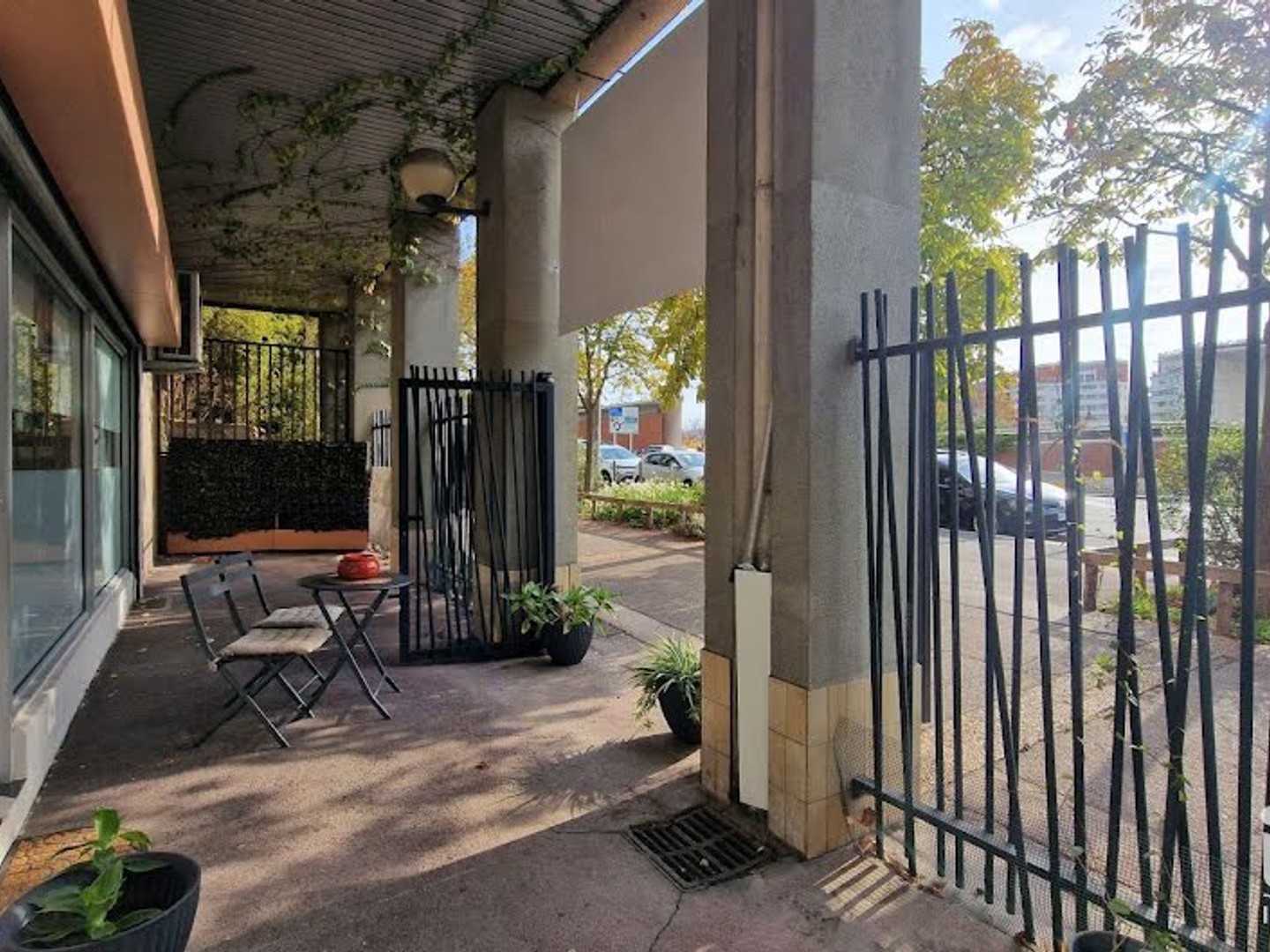 Local 37 m²
