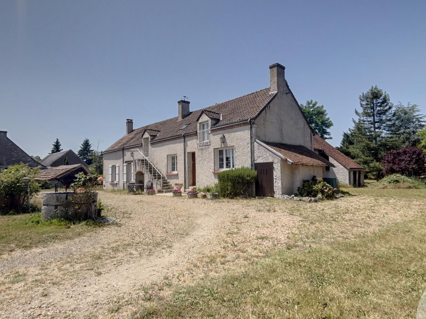 Maison 7 pièces 256 m²