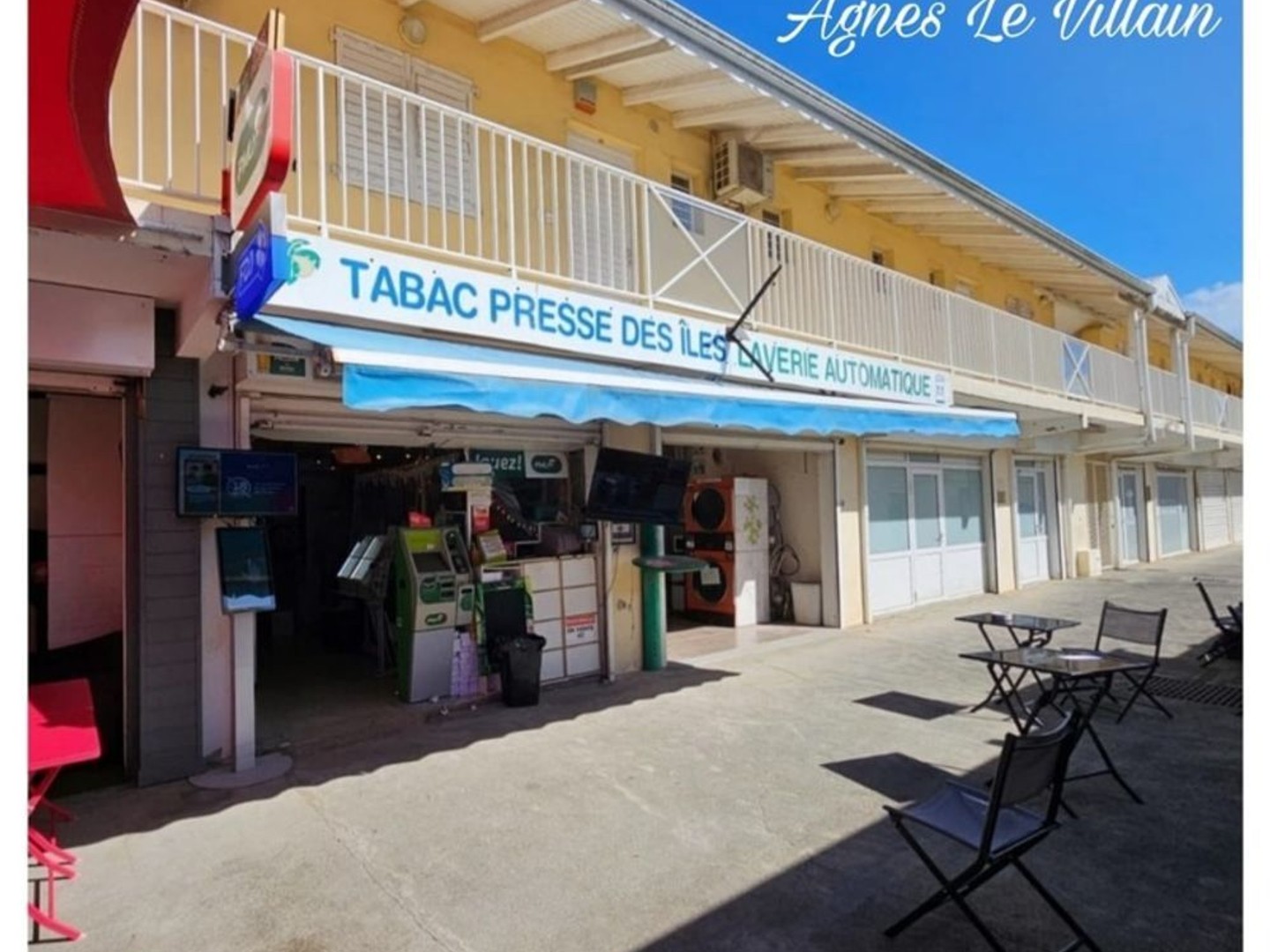 Lot de 2 locaux commerciaux