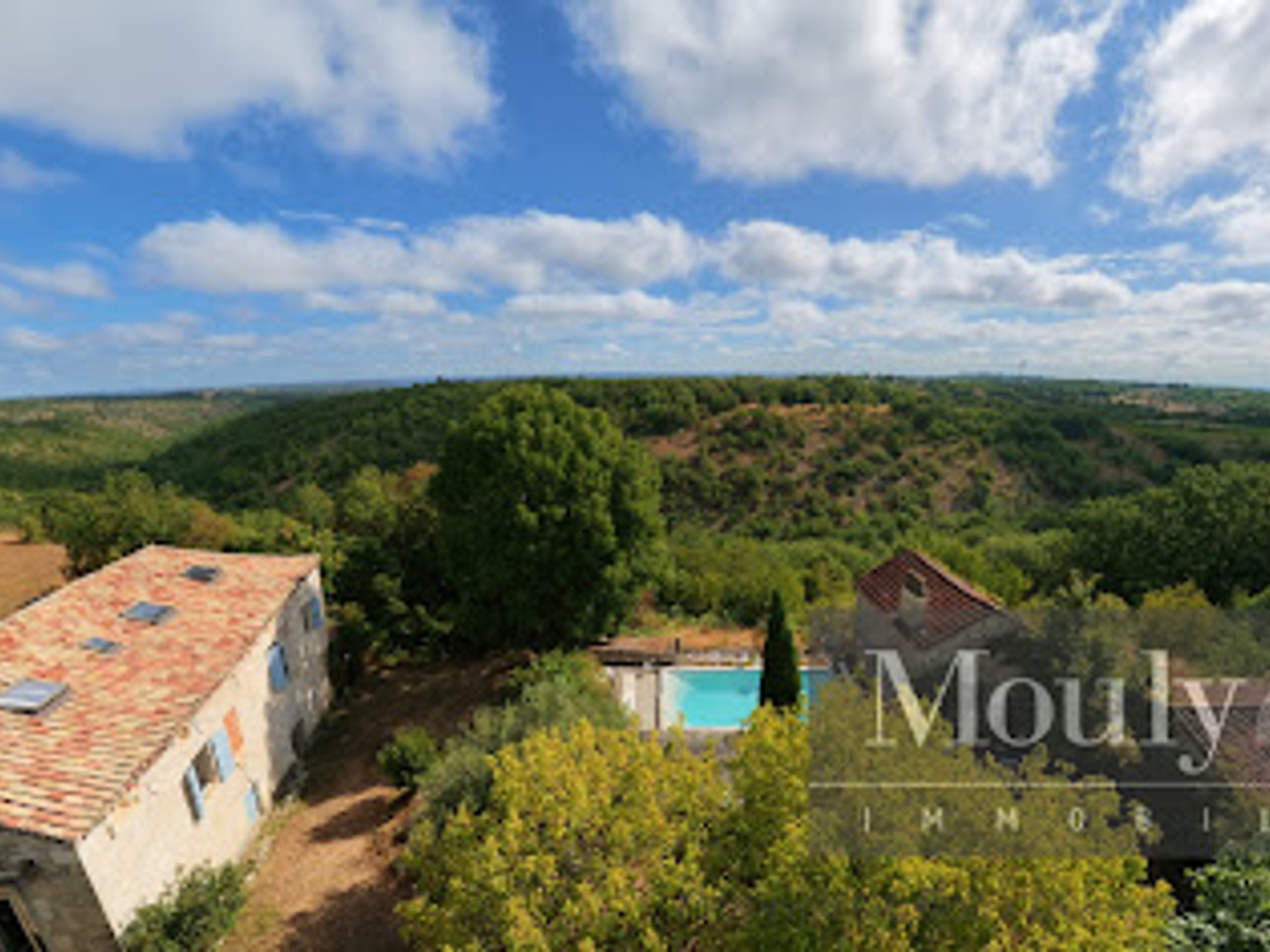 Propriété 8 pièces 175 m²