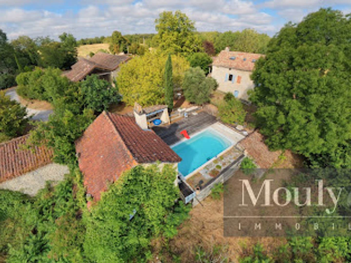 Maison à vendre - 8 pièces - 175m2 - Trespoux-Rassiels (46090)