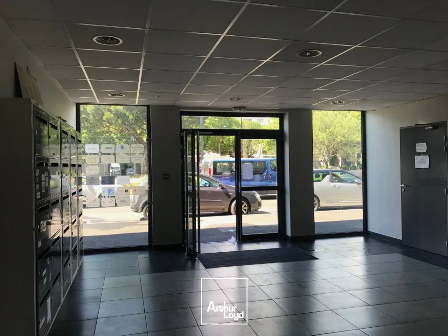 Bureaux à vendre - 143m2 - Avignon (84000)