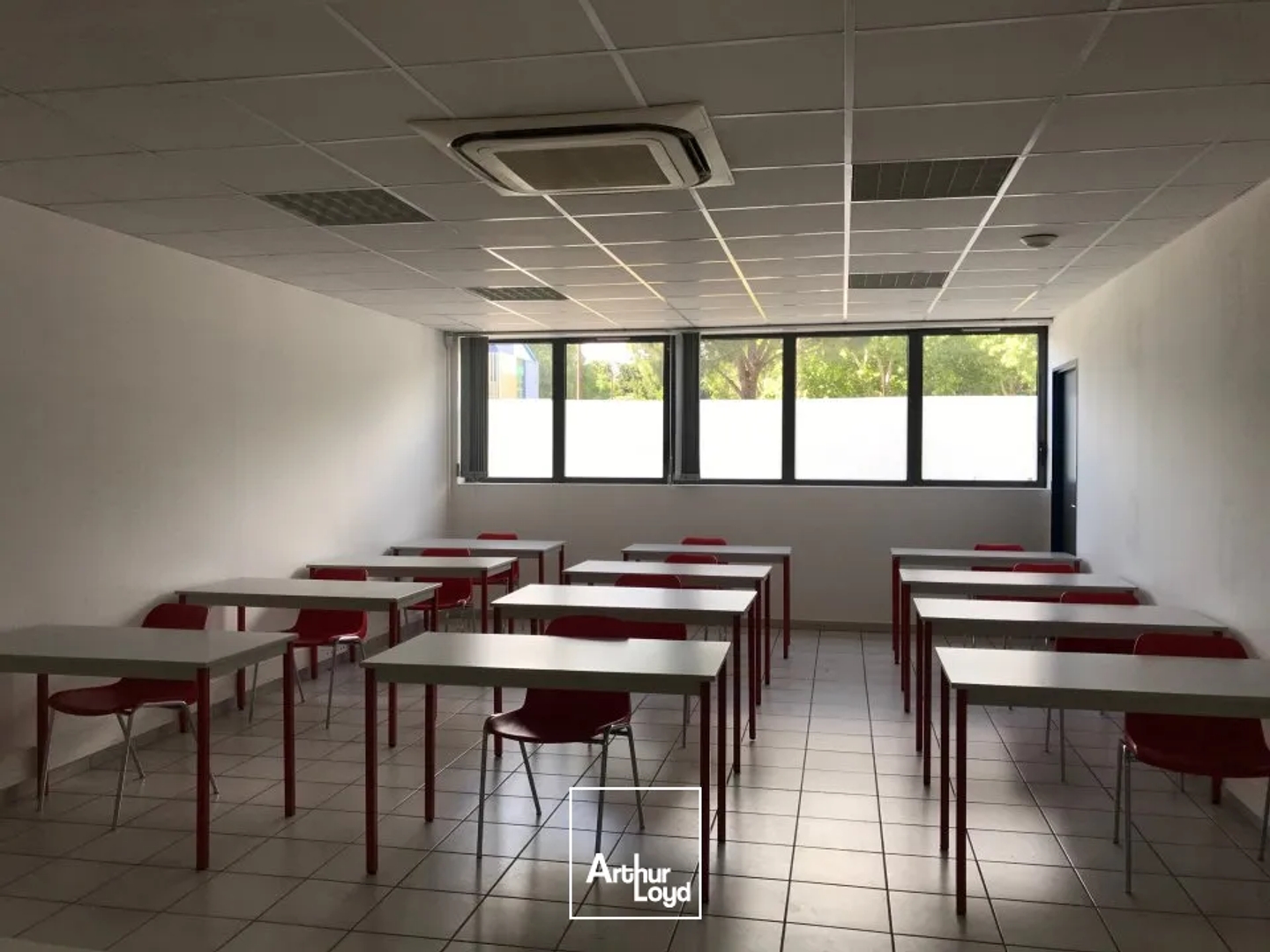 Bureaux à vendre - 143m2 - Avignon (84000)