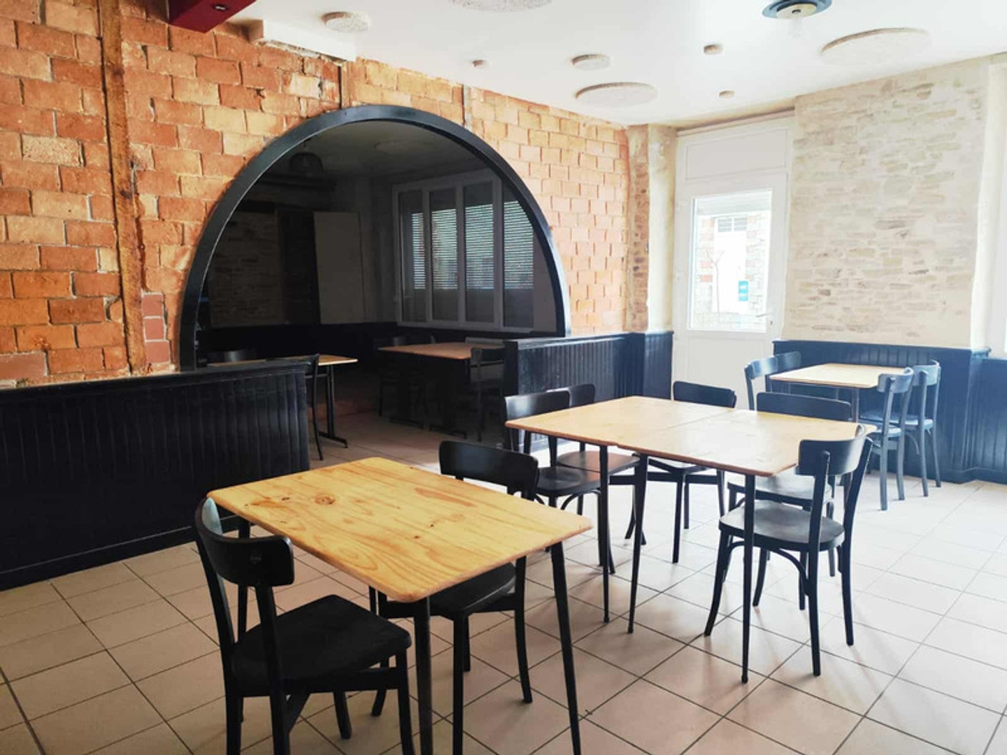 Locaux à vendre - 2 pièces - 168m2 - Redon (35600)