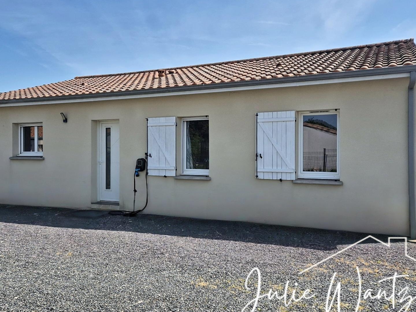 Maison à vendre - 4 pièces - 90m2 - Villegouge (33141)