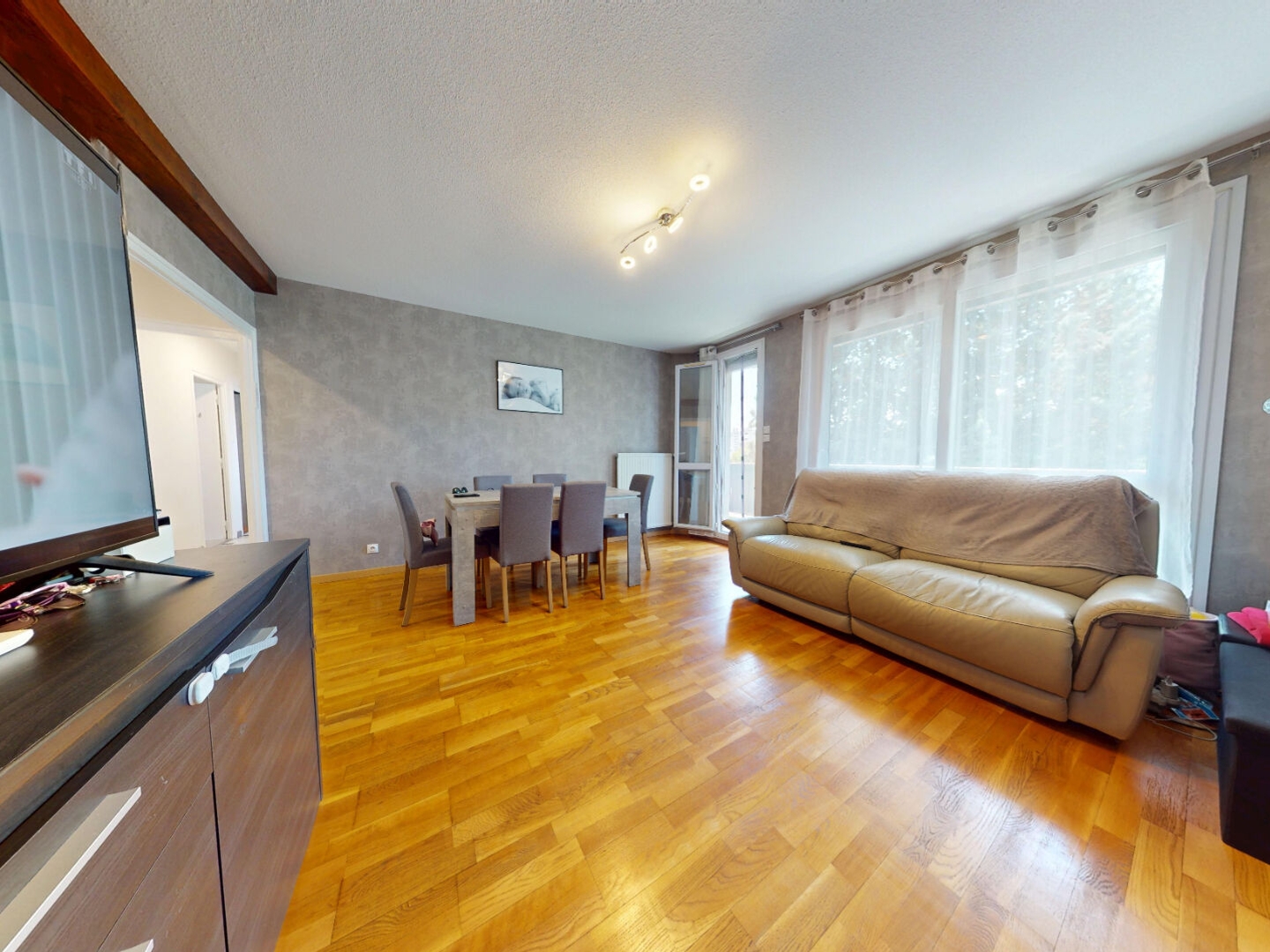 Appartement à vendre - 4 pièces - 76m2 - Saint-Martin-D'hères (38400)