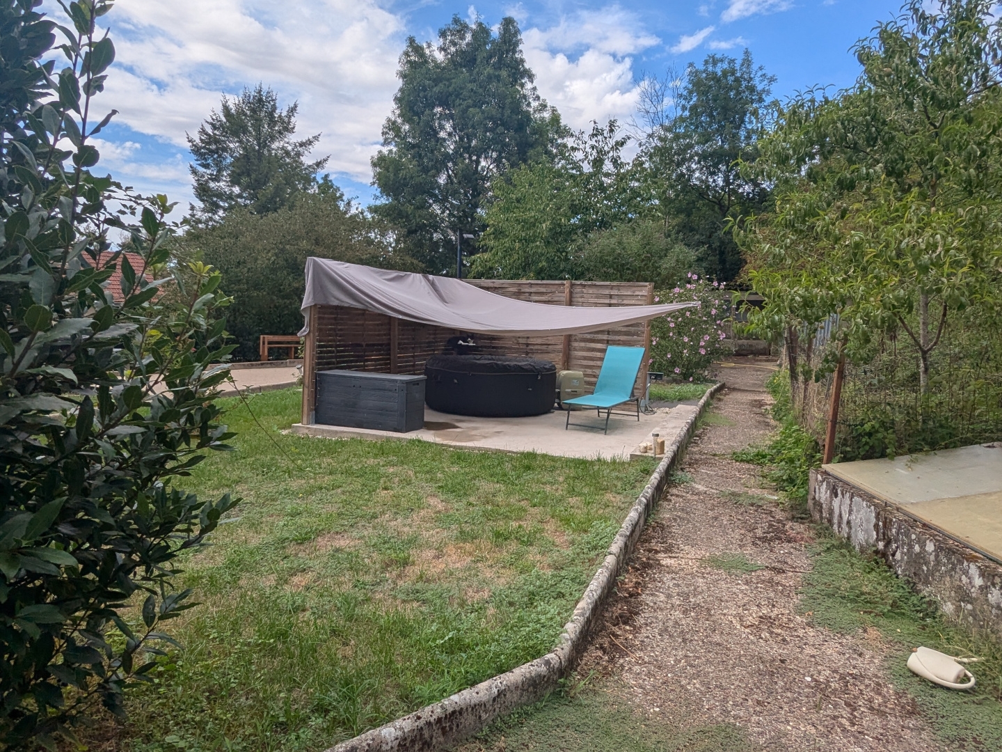 Maison à vendre - 8 pièces - 185m2 - Membrey (70180)