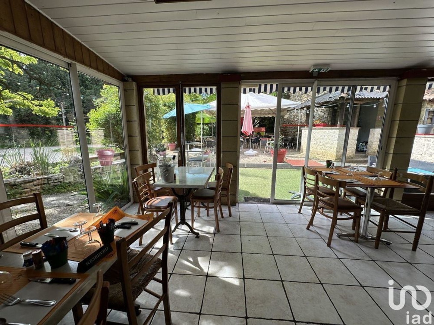 Vente Restaurant 150 m²