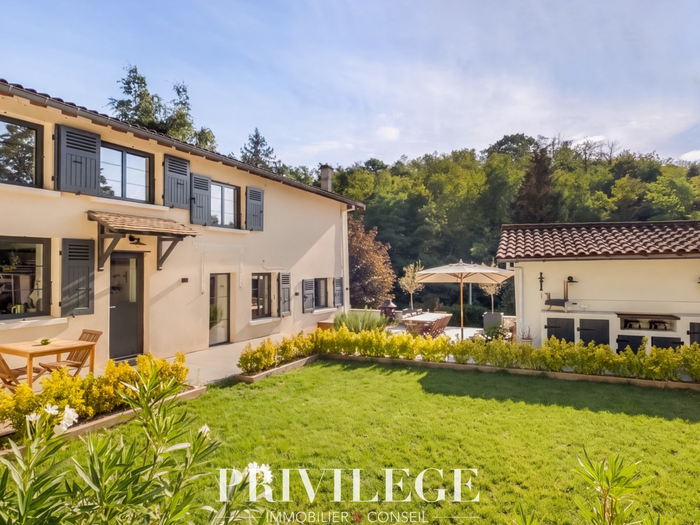 Maison à vendre - 150m2 - Reyrieux (01600)