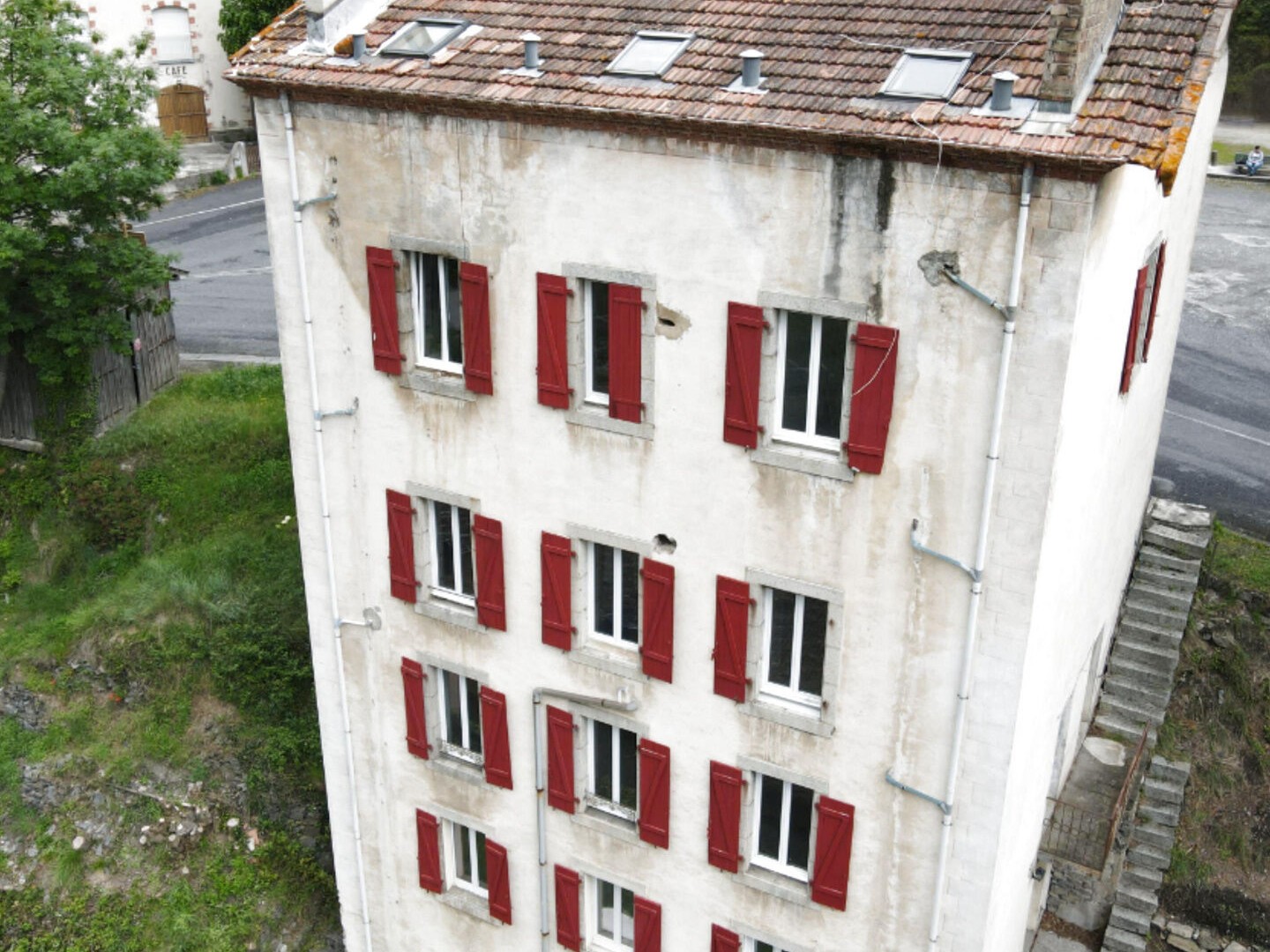Résidence principale atypique 12 pièces 437 m2