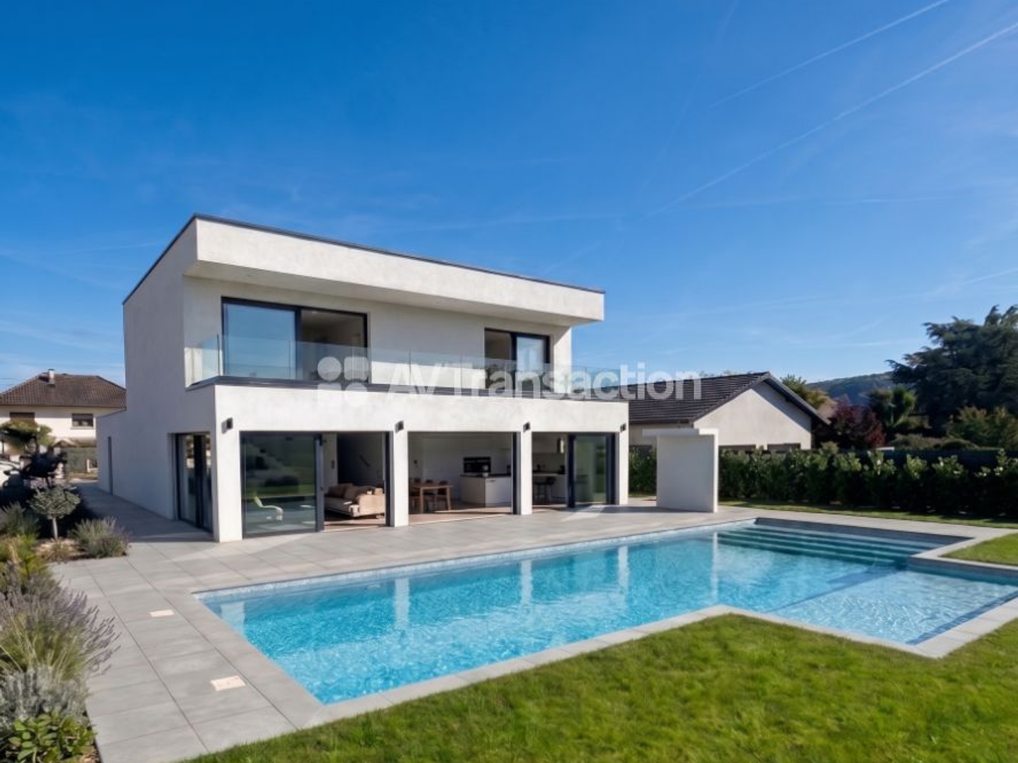 Villa d'architecte avec piscine !
