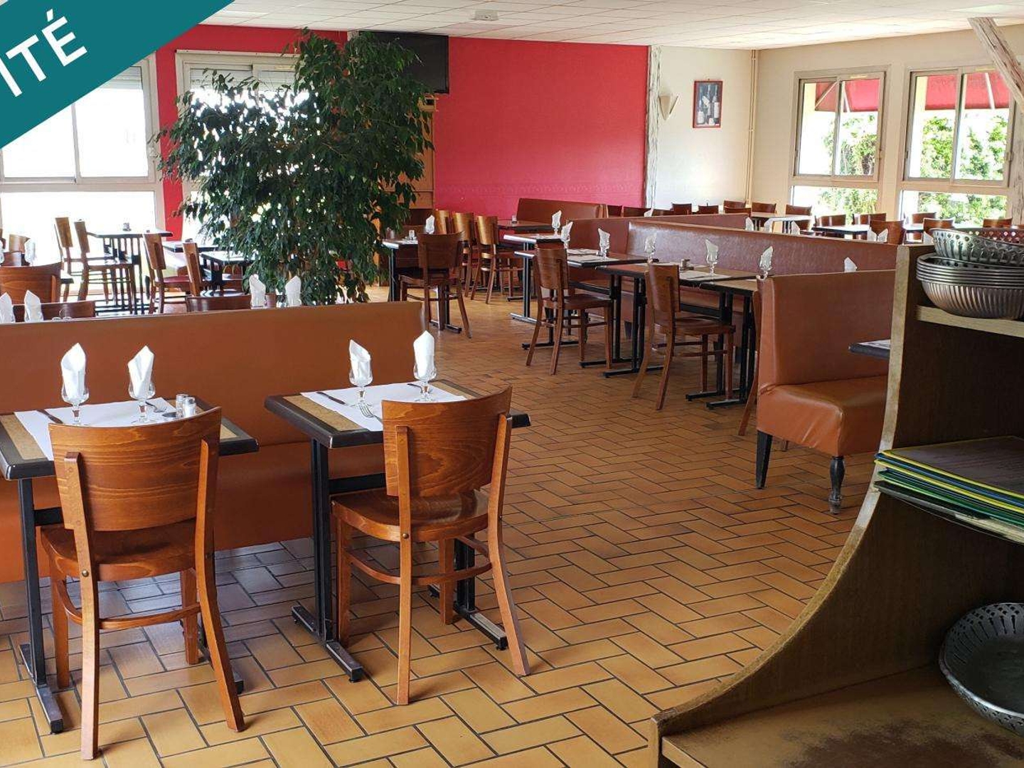 AV immo commercial 400m² à Montereau-Fault-Yonne