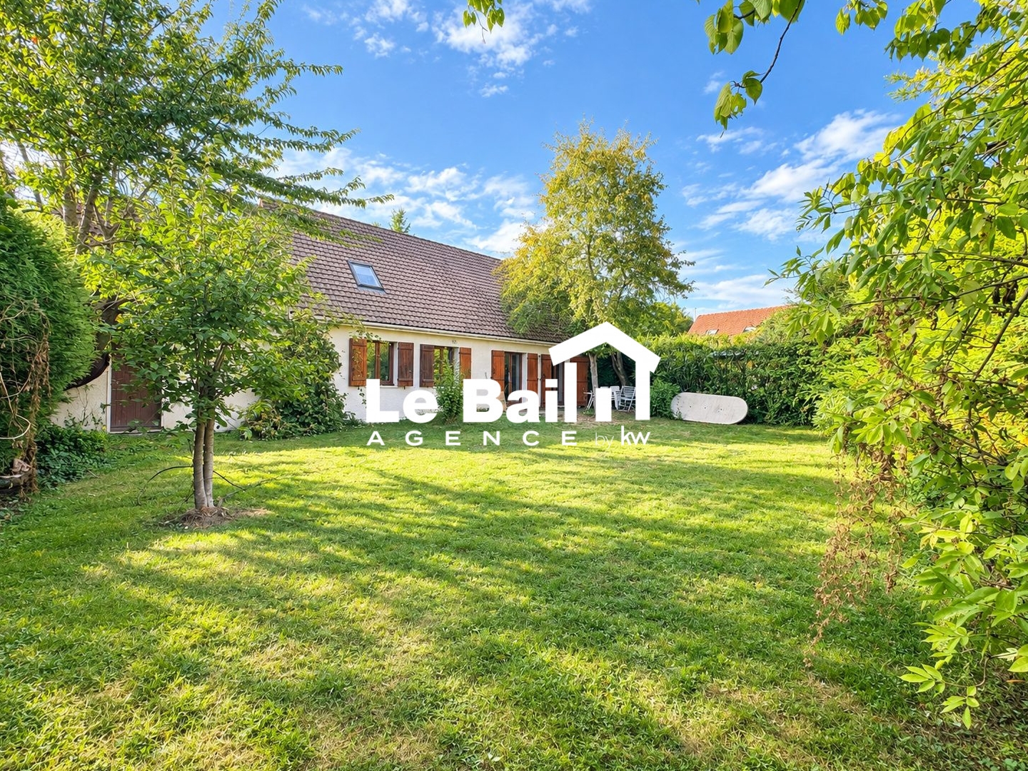 Maison à vendre - 7 pièces - 137m2 - Osny (95520)