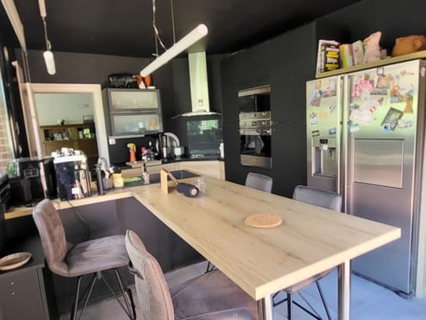 Grande maison 6CH sur 2000m² avec garage et dépendances