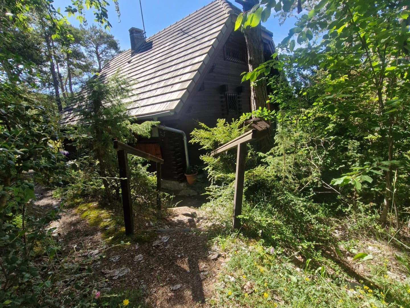 Joli chalet orienté sud avec vu dégagée sur la vallée