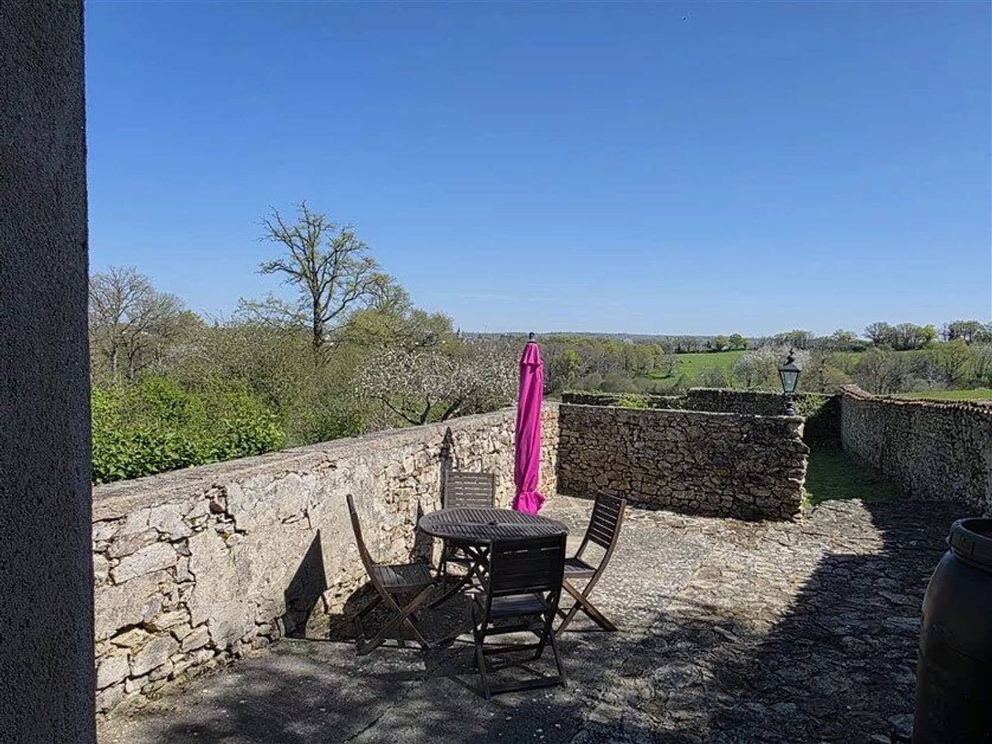 Maison à vendre - 13 pièces - Magnac-Laval (87190)